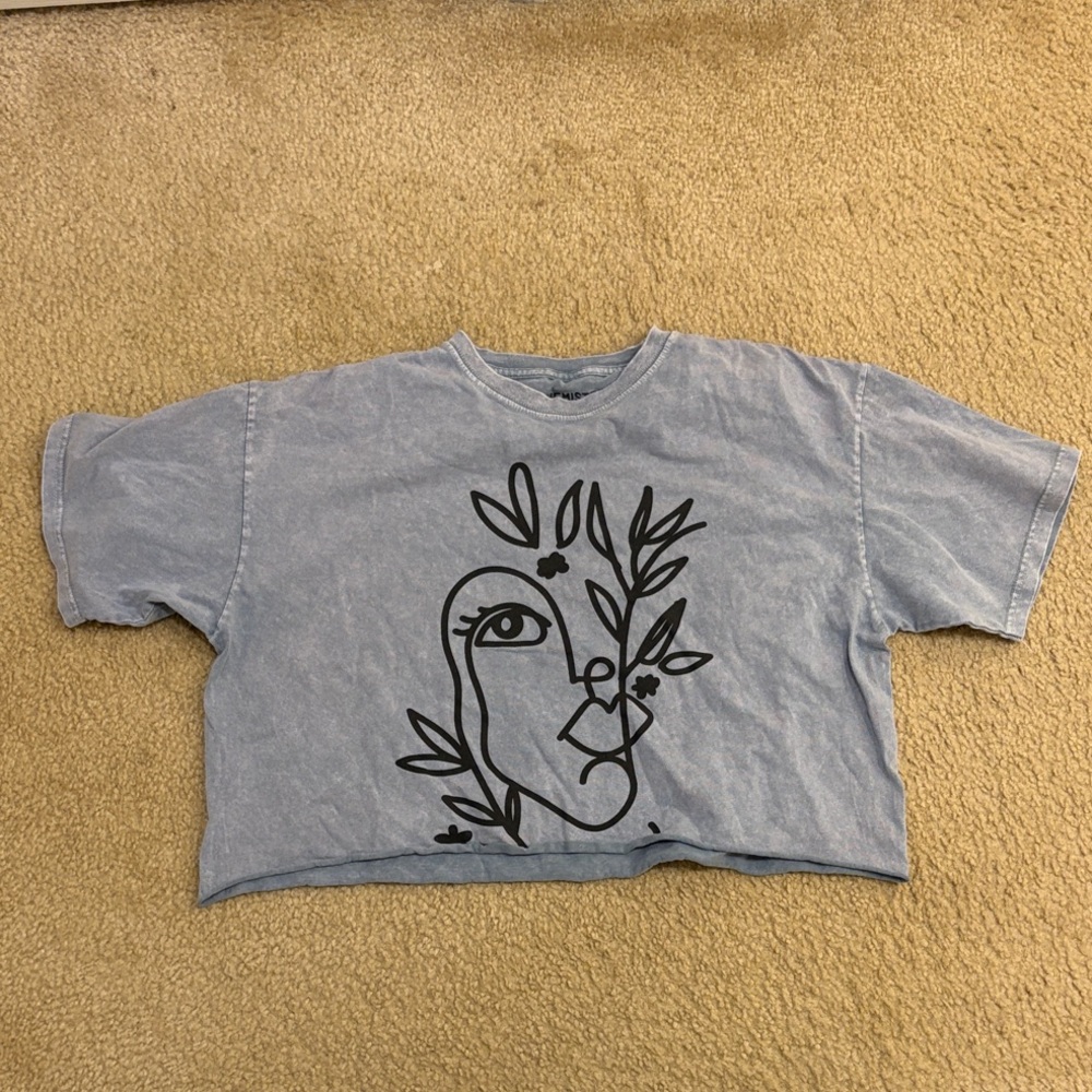 Chemistry Light Blue Cropped Tee with Black Abstract Face